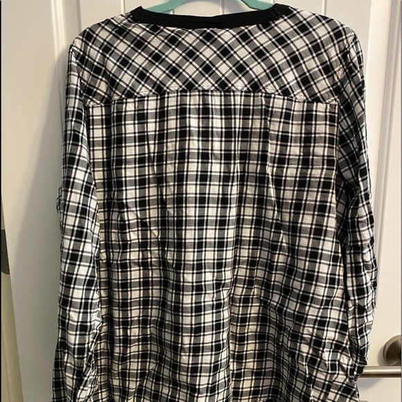 ❌SOLD❌ PLAID FLANNEL LACE UP SHIRT - Picture 6 of 6